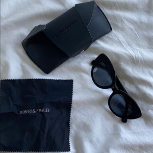 Sunglasses Roberi & Fraud